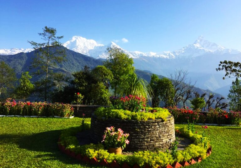 Blick aus das Annapurna Gebirge, von Basanta Lodge aus