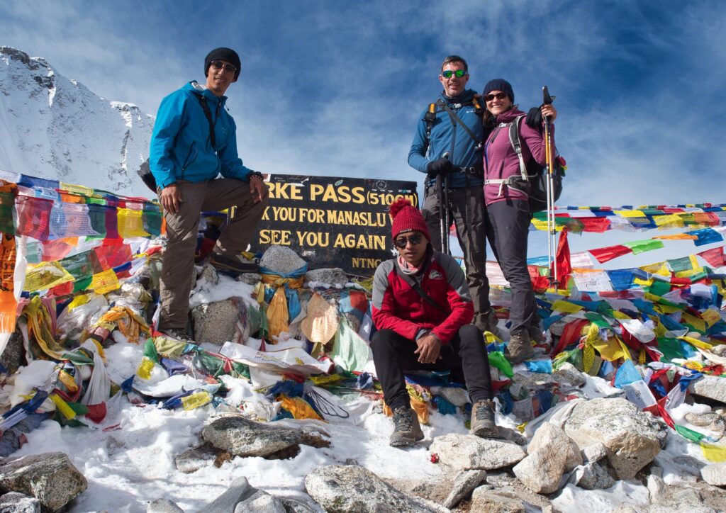 Auf dem Larke Pass 5106m - Manaslu Circuit in Nepal