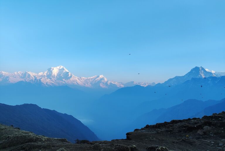 Himalaya Gebirge von Khopra Danda aus