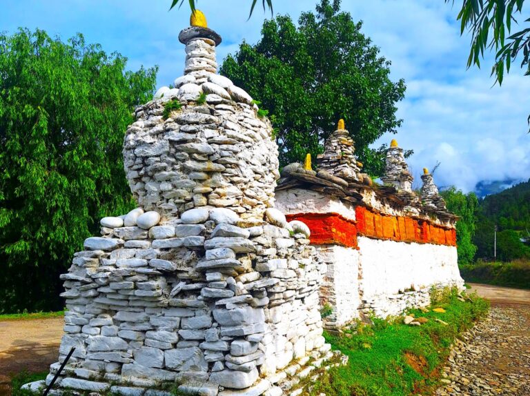 Stupa udn Chörten in Bumthang in Bhutan