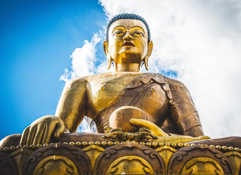 Buddha Dordenma in Thimphu - Bhutan Rundreise mit Festivals