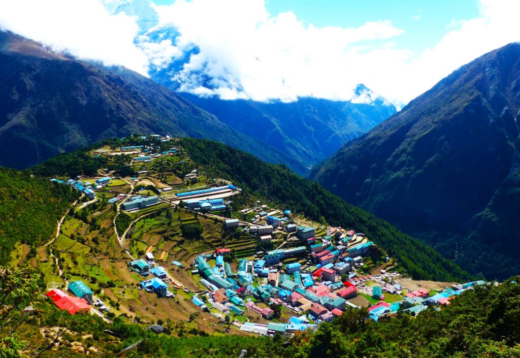 Namche Bazaar in der Everest Region, Trekking in Nepal