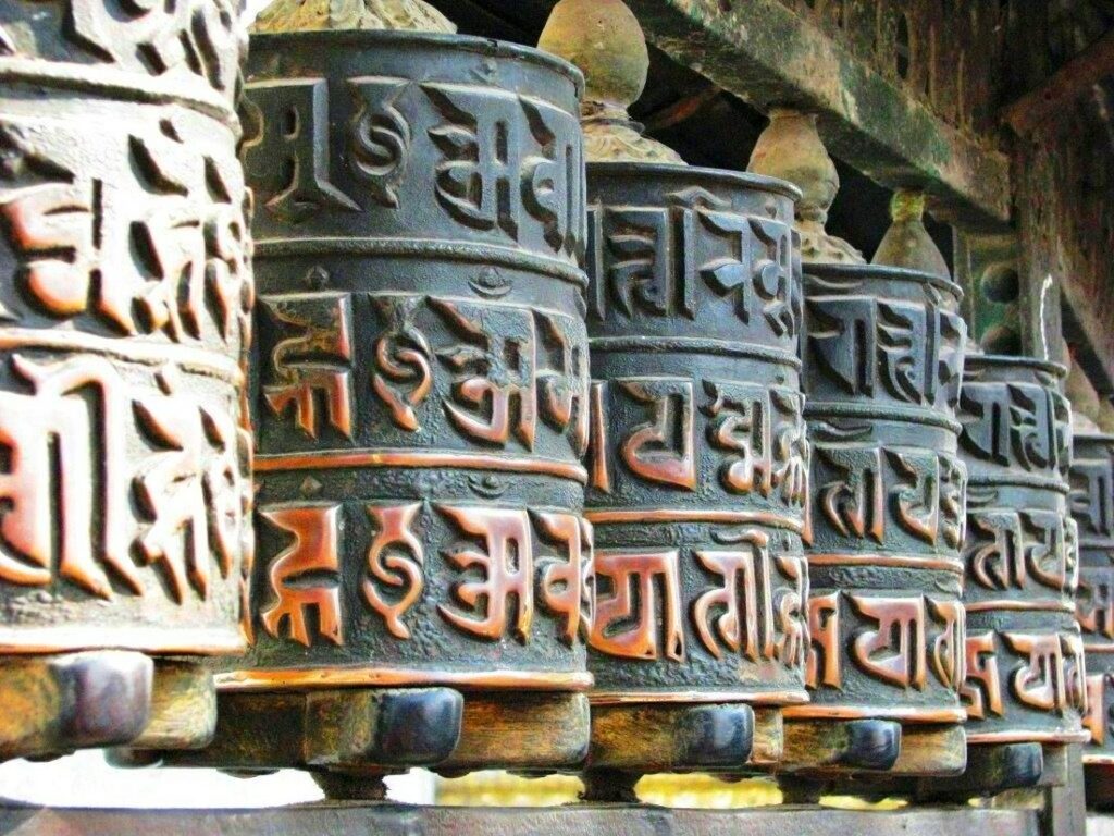 Gebetsmühlen während der Nepal Kulturreise
