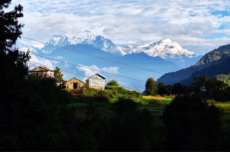 Bergsicht von Swanta aus, Annapurna Trekking in Nepal