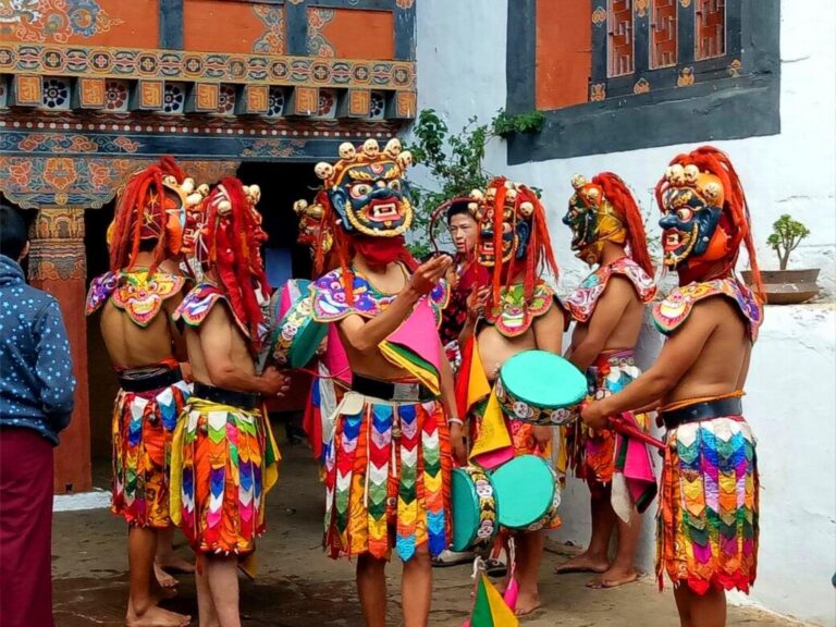 Bhutan Festival Tshechu und Drubchen
