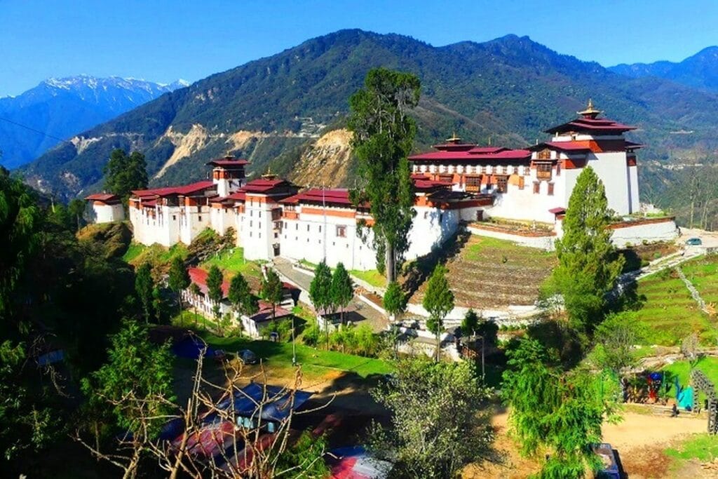 Trongsa Dzong auf dem Weg in den Osten von Bhutan
