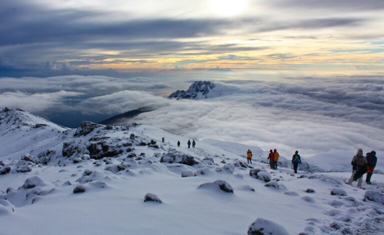 Sonnenaufnag am Uhuru Peak - Kilimandscharo Trekking