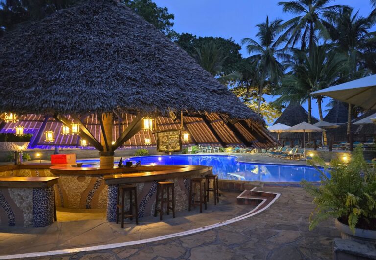 Das Hotel Pinewood in Diani Beach