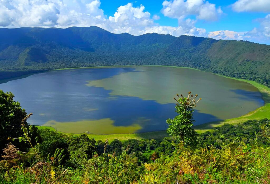Empakai Krater, Ngorongoro Highland Trekking